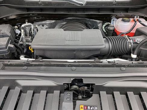 New 2026 Chevrolet Silverado 1500 Custom Trail Boss w/ Midnight Edition image 14