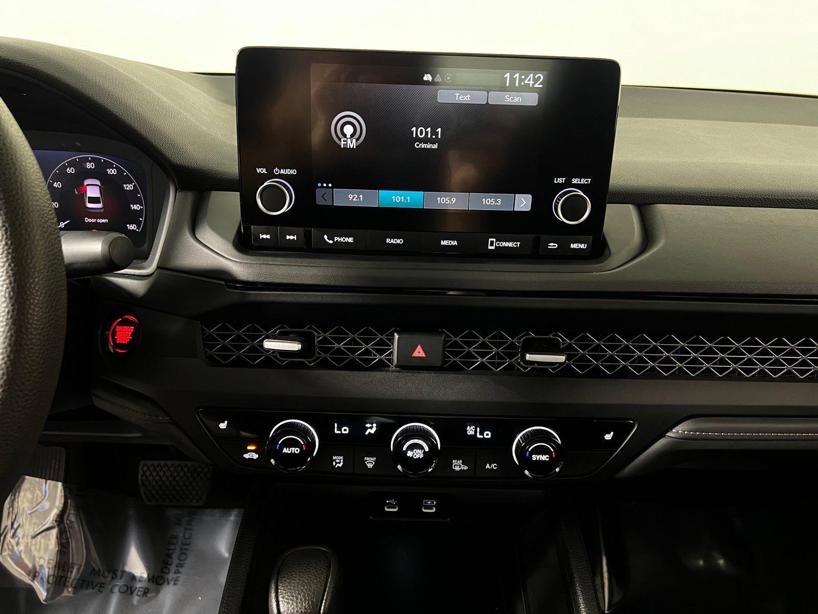 Used 2024 Honda Accord EX image 18