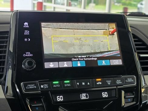 Used 2020 Honda Odyssey Touring image 22