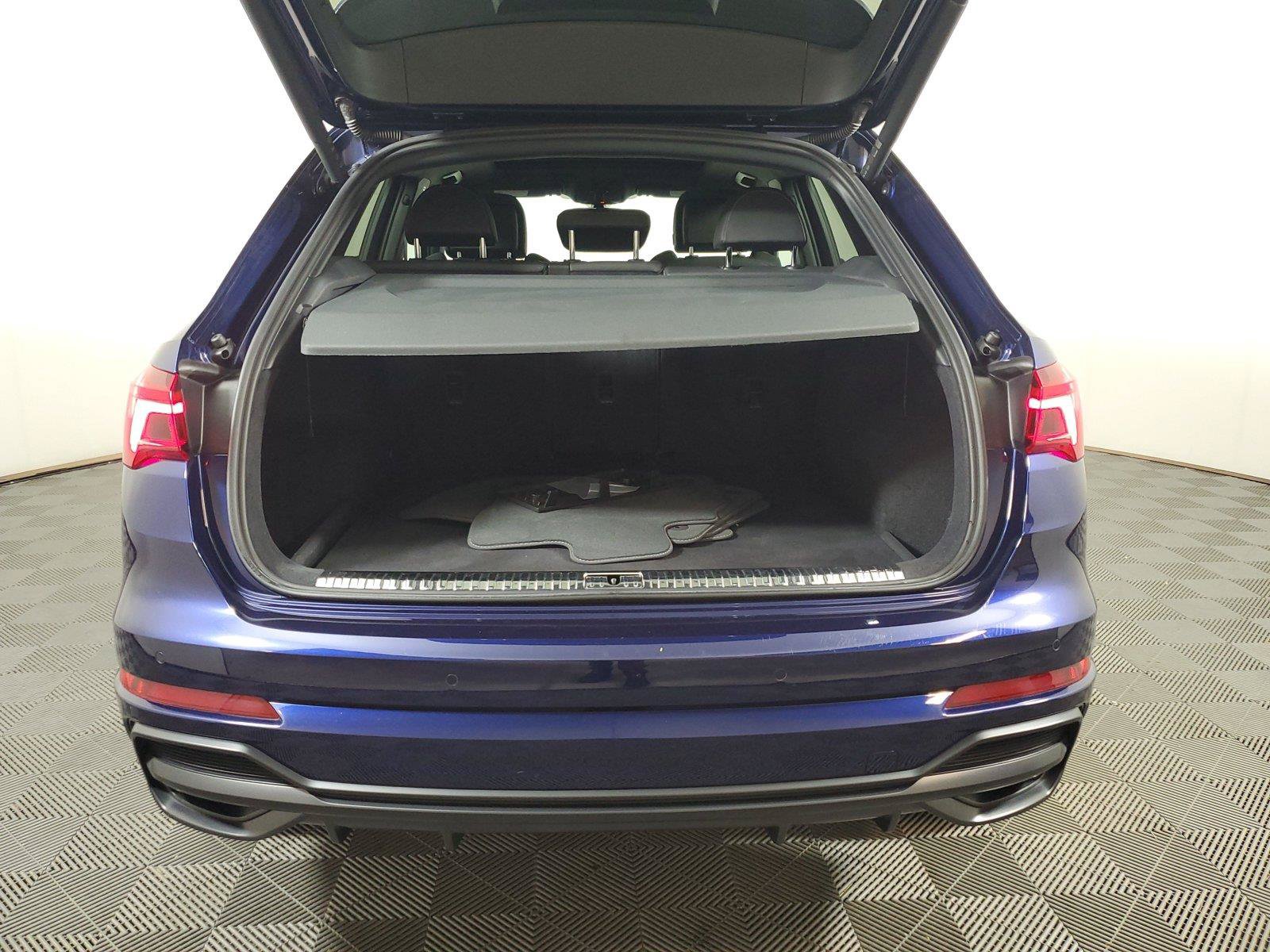 Used 2021 Audi Q3 2.0T Premium Plus AWD/4WD image 9