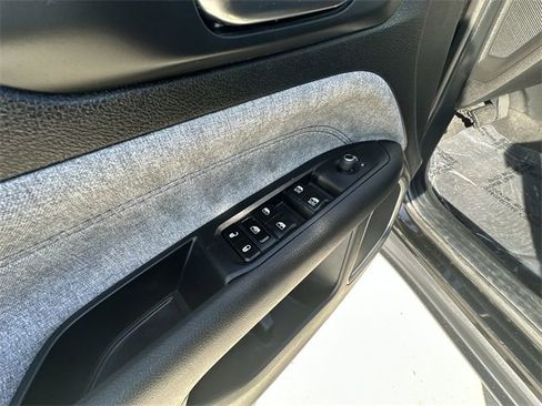 Used 2024 Jeep Compass Sport image 15