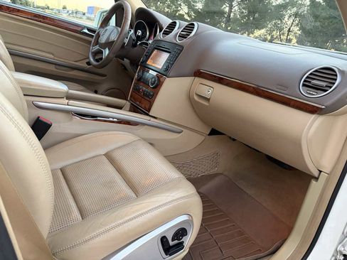 Used 2011 Mercedes-Benz ML 63 AMG 4MATIC image 19