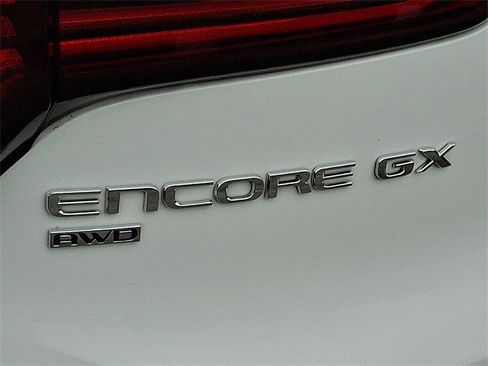 Certified 2025 Buick Encore GX Sport Touring w/ Comfort Package image 30