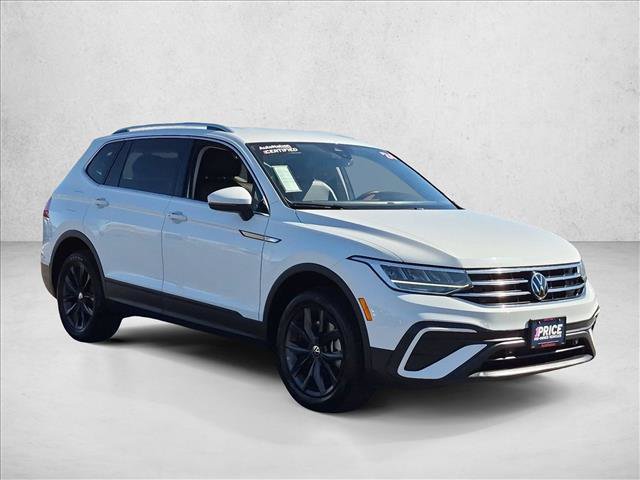 Used 2024 Volkswagen Tiguan SE AWD/4WD image 3
