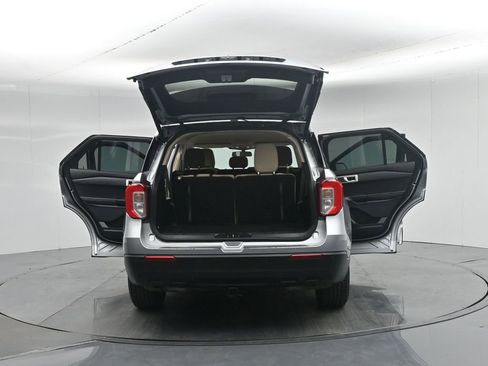 Certified 2021 Ford Explorer 2WD image 38