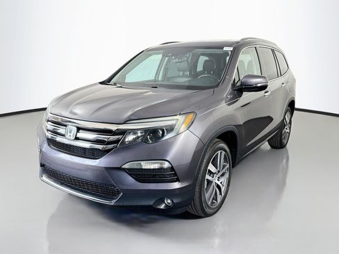 Used 2018 Honda Pilot Elite image 4