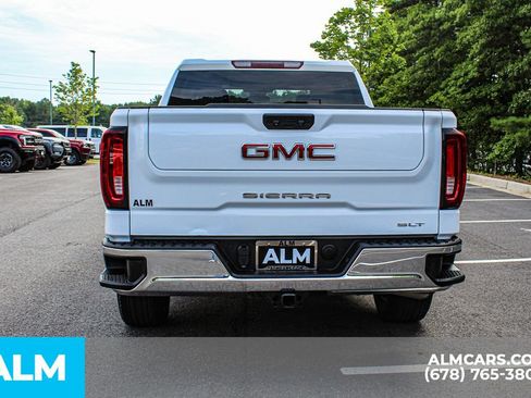 Used 2025 GMC Sierra 1500 SLT RWD image 10