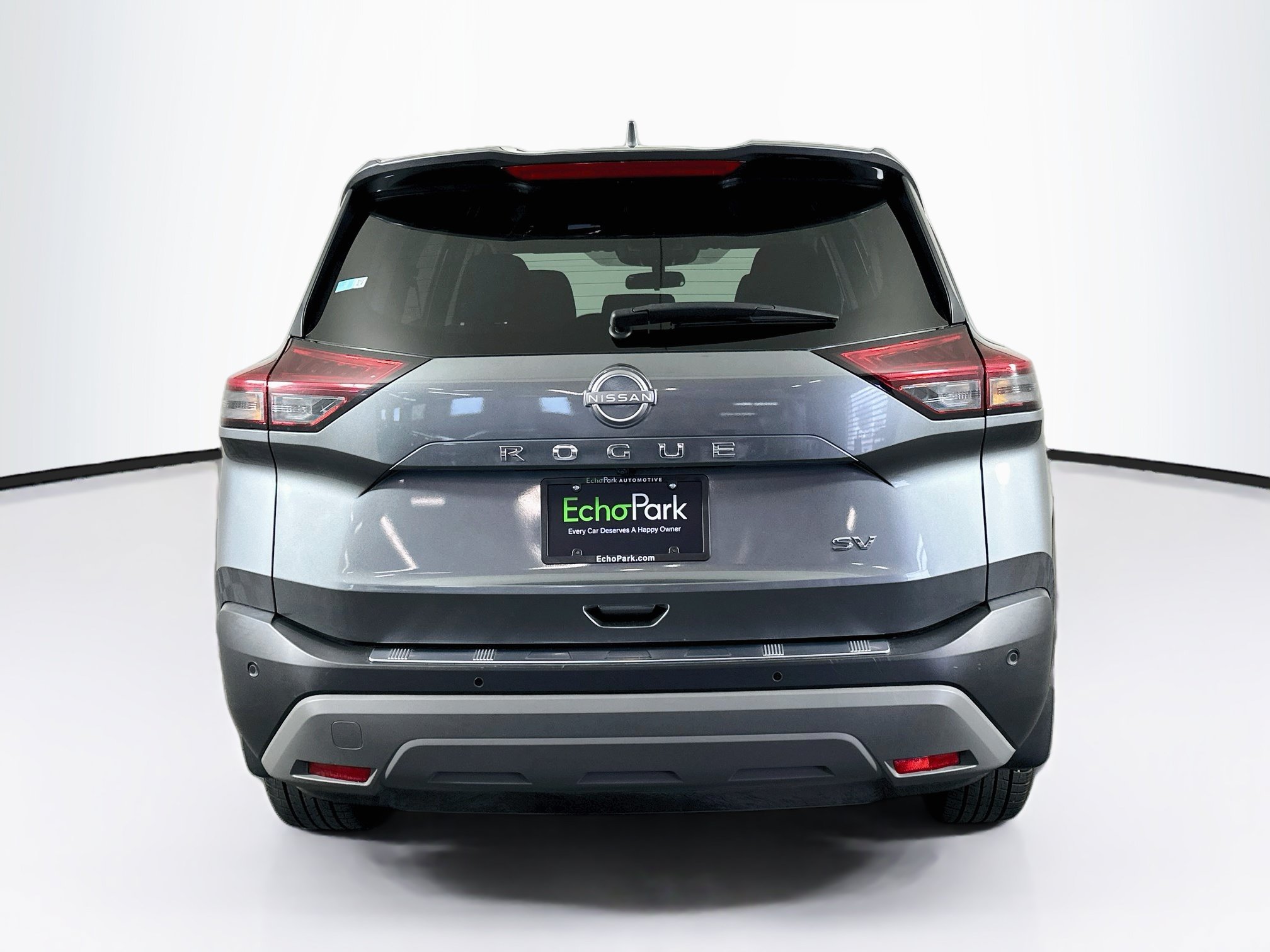Used 2023 Nissan Rogue SV FWD image 7