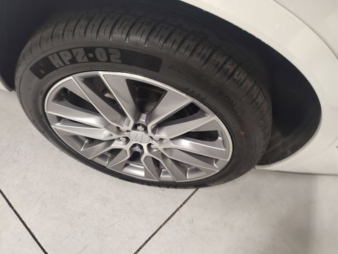 Used 2020 Cadillac XT6 Sport image 16