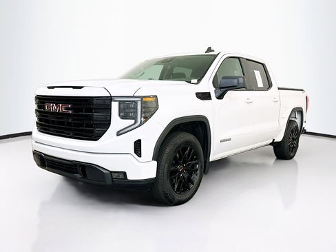 Used 2024 GMC Sierra 1500 Elevation image 3