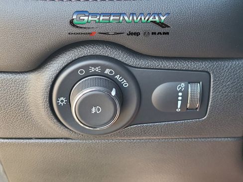 Used 2022 Dodge Durango Citadel image 23