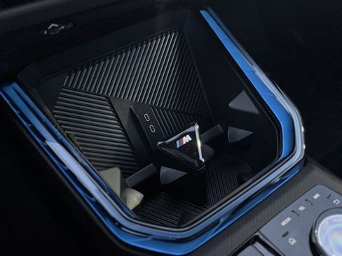 Used 2025 BMW X3 xDrive30i w/ Premium Package image 22