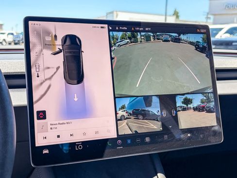 Used 2025 Tesla Model 3 Long Range RWD image 22