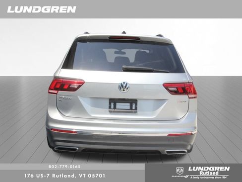 Used 2021 Volkswagen Tiguan SE AWD/4WD image 5