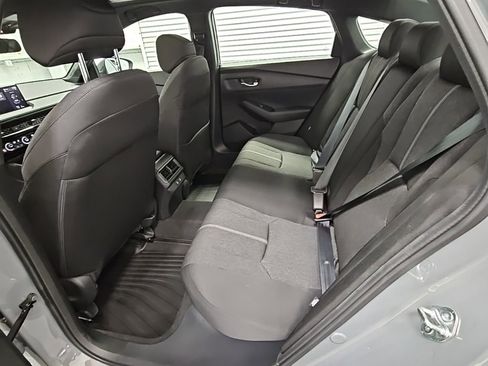 Used 2025 Honda Accord Sport image 32