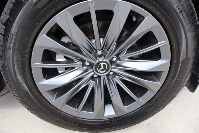 Used 2025 MAZDA CX-70 3.3 Turbo w/ Preferred Package AWD/4WD image 48