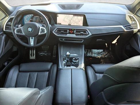 Certified 2023 BMW X5 M50i w/ Executive Package image 18