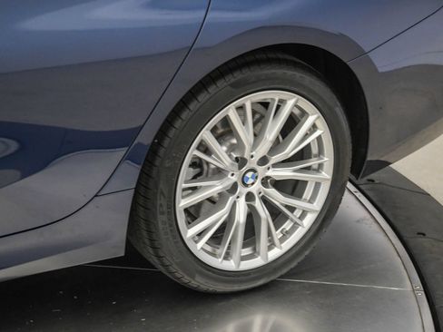 Used 2023 BMW 330i Sedan w/ Driving Assistance Package RWD image 10