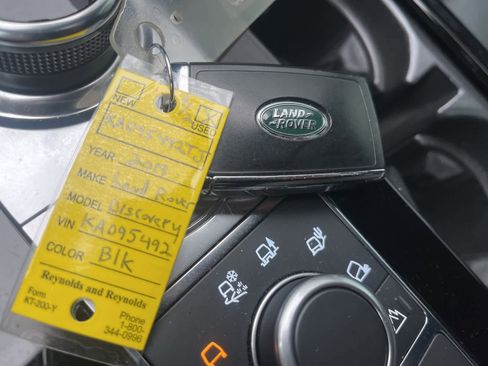 Certified 2019 Land Rover Discovery HSE image 25