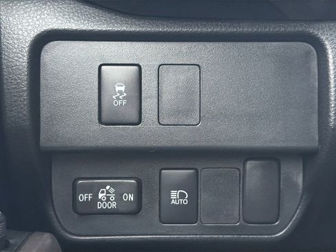 Used 2023 Toyota Tacoma SR5 image 24