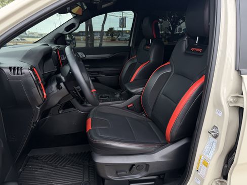 Used 2025 Ford Ranger Raptor AWD/4WD image 16