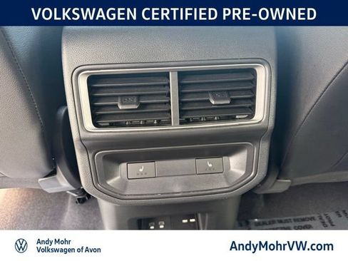 Used 2024 Volkswagen Atlas Cross Sport SEL R-Line AWD/4WD image 24