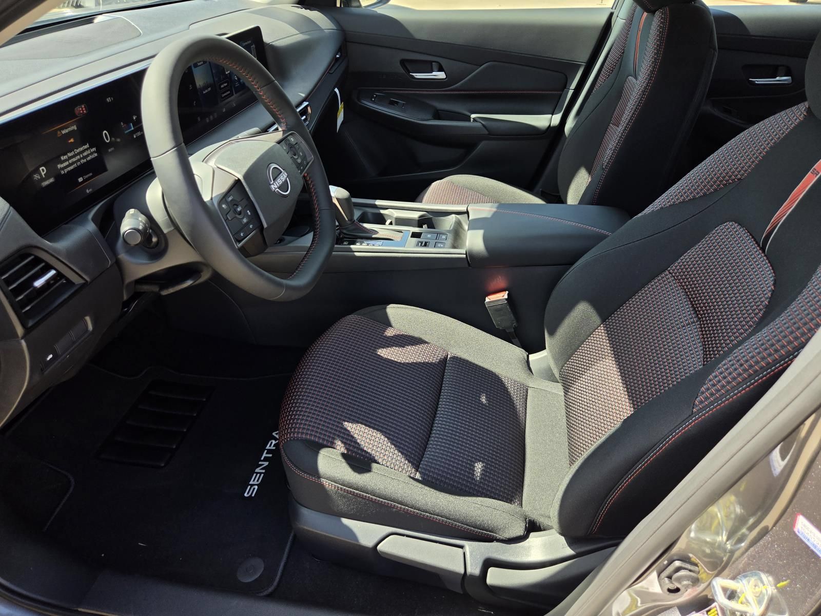 New 2027 Nissan Sentra SR w/ Floor Mat Package FWD image 16