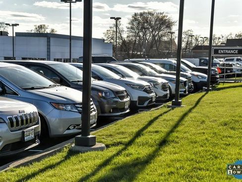 Used 2024 Lexus GX 550 w/ Cold Area Package image 35