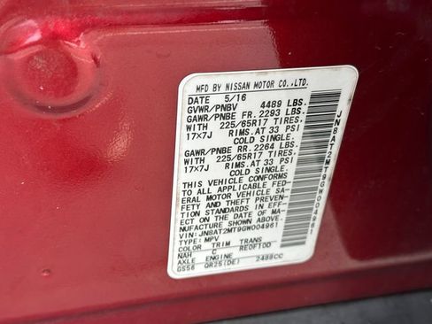 Used 2016 Nissan Rogue S image 31