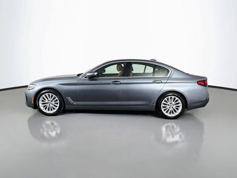 Used 2021 BMW 530i xDrive w/ Premium Package AWD/4WD image 3