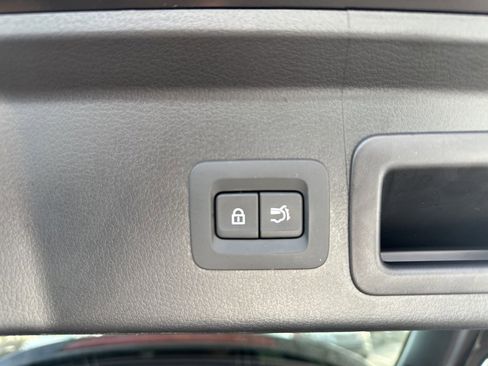 Used 2025 MAZDA CX-30 AWD 2.5 S w/ Premium Package image 37