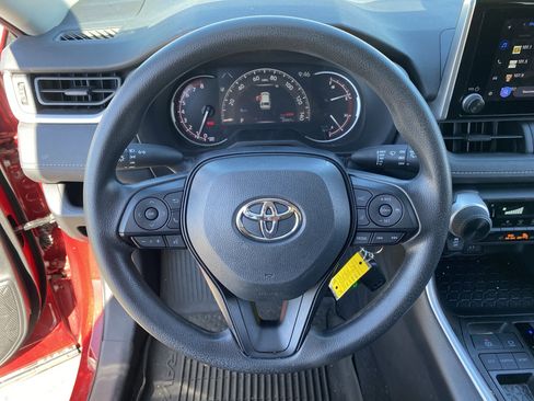 Used 2025 Toyota RAV4 LE FWD image 27