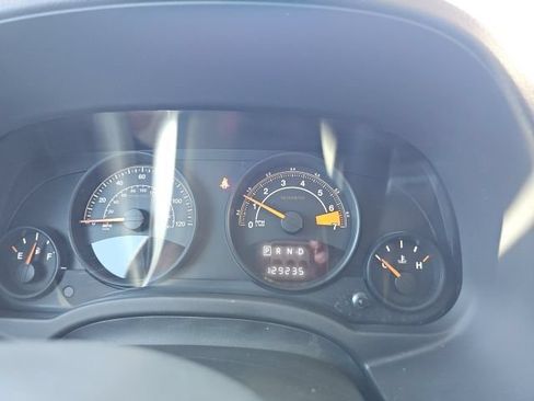 Used 2017 Jeep Patriot Sport AWD/4WD image 12