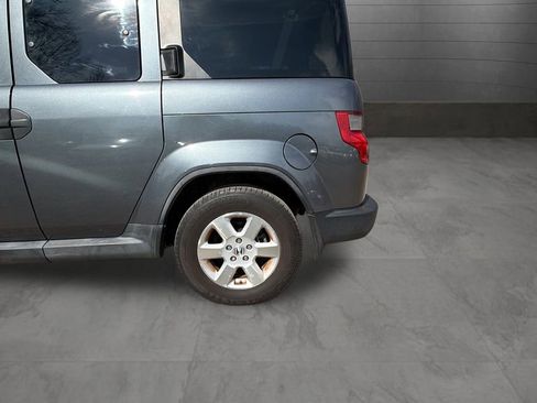 Used 2011 Honda Element EX image 17
