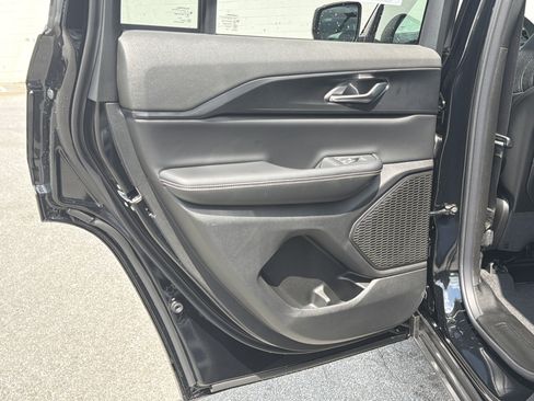 New 2026 Jeep Grand Cherokee Laredo w/ Trailer Tow Package image 26