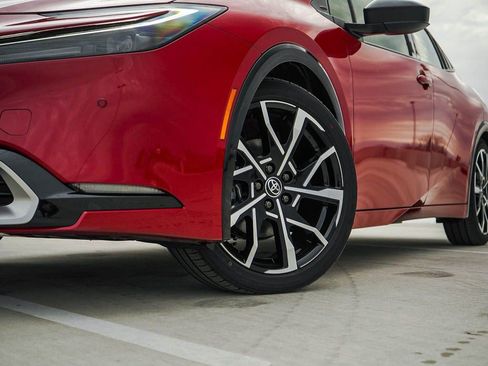 New 2026 Toyota Prius XSE image 6