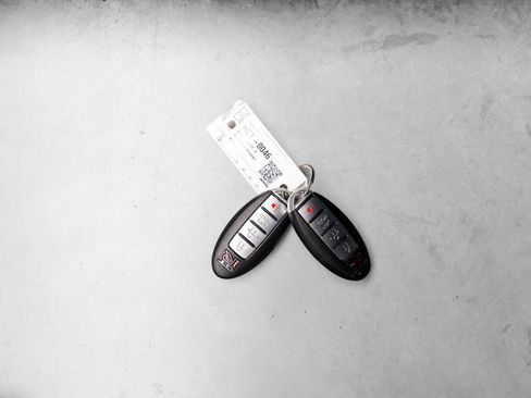 Used 2024 Nissan GT-R w/ Floor Mat Package AWD/4WD image 65