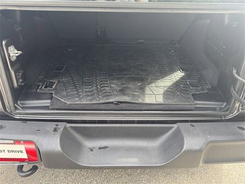 Used 2023 Jeep Wrangler Willys image 18