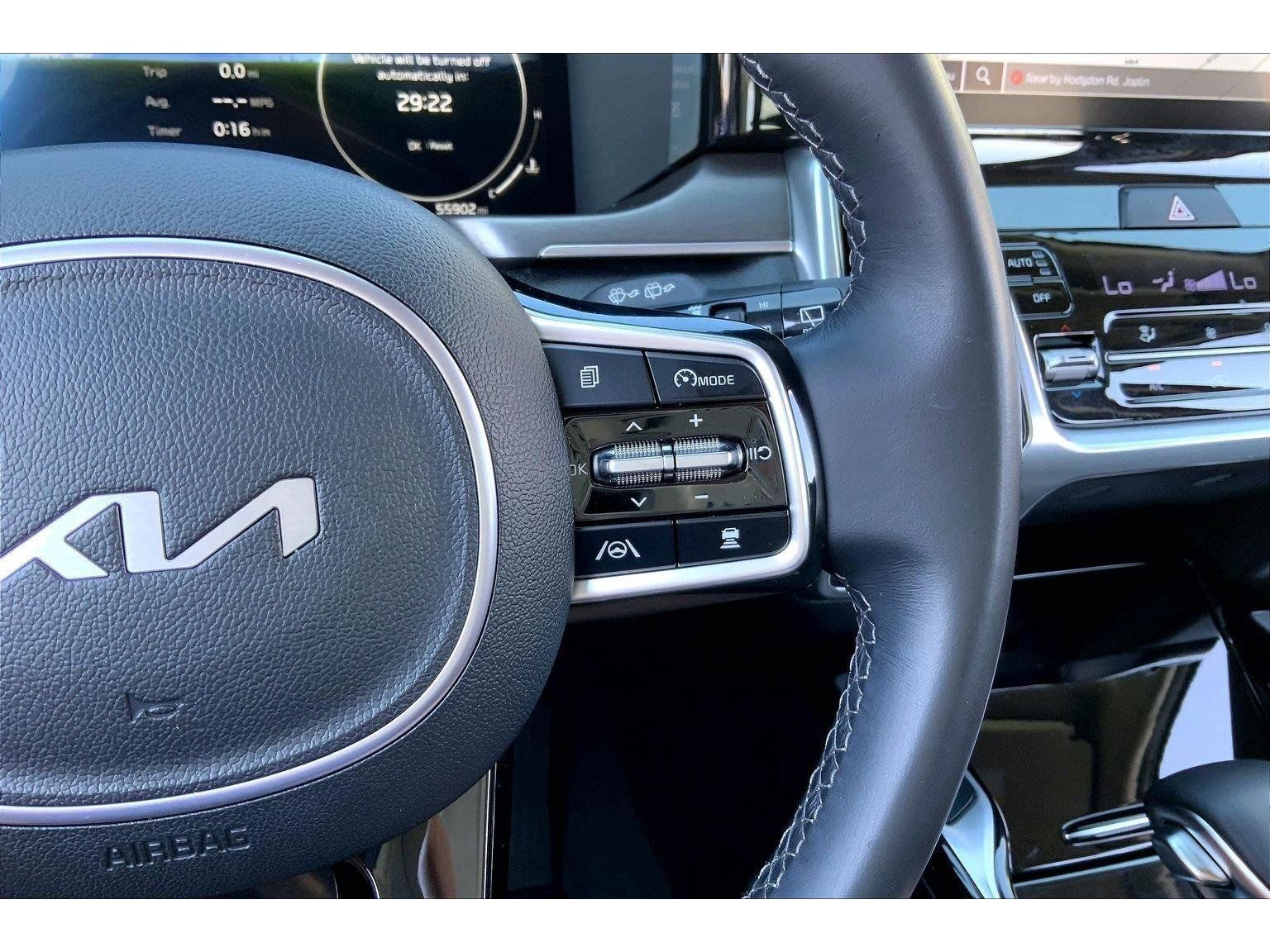 Used 2023 Kia Sorento SX FWD image 17