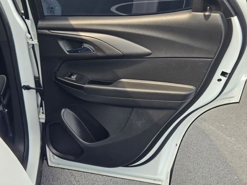 Used 2022 Chevrolet TrailBlazer LS image 8