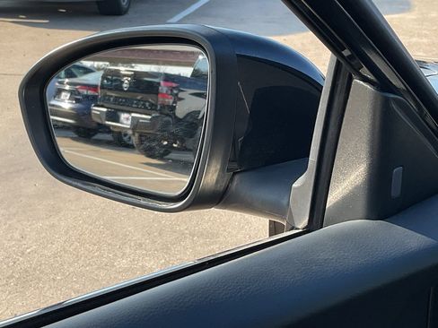 Used 2024 Nissan Sentra SV image 11