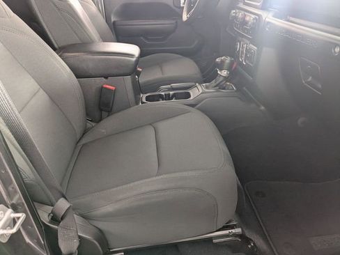 Used 2023 Jeep Wrangler Sport S image 30