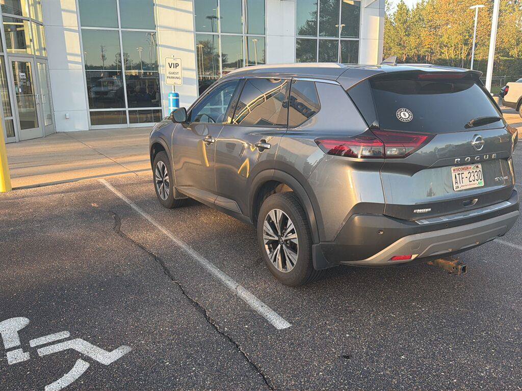 Used 2021 Nissan Rogue SV w/ Premium Package AWD/4WD image 6