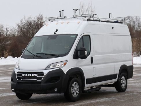 Used 2025 RAM ProMaster 1500 w/ Quick Order Package 22G SLT image 4