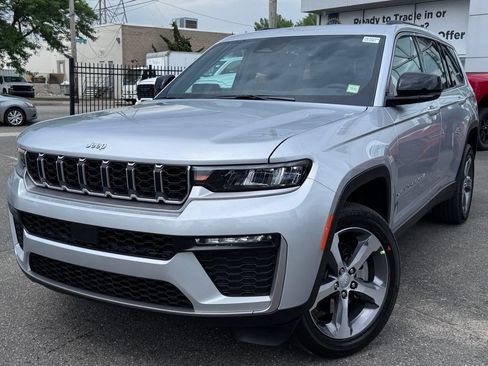 New 2026 Jeep Grand Cherokee L Limited AWD/4WD image 3