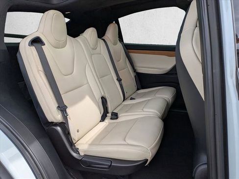 Used 2020 Tesla Model X Long Range AWD/4WD image 20