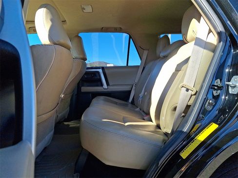 Used 2013 Toyota 4Runner SR5 image 10