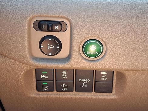 Used 2018 Honda Ridgeline RTL-E image 26