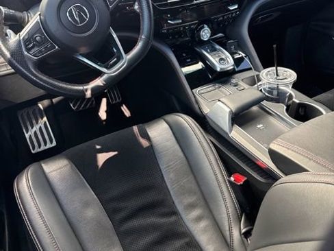 Used 2022 Acura MDX A-Spec image 8