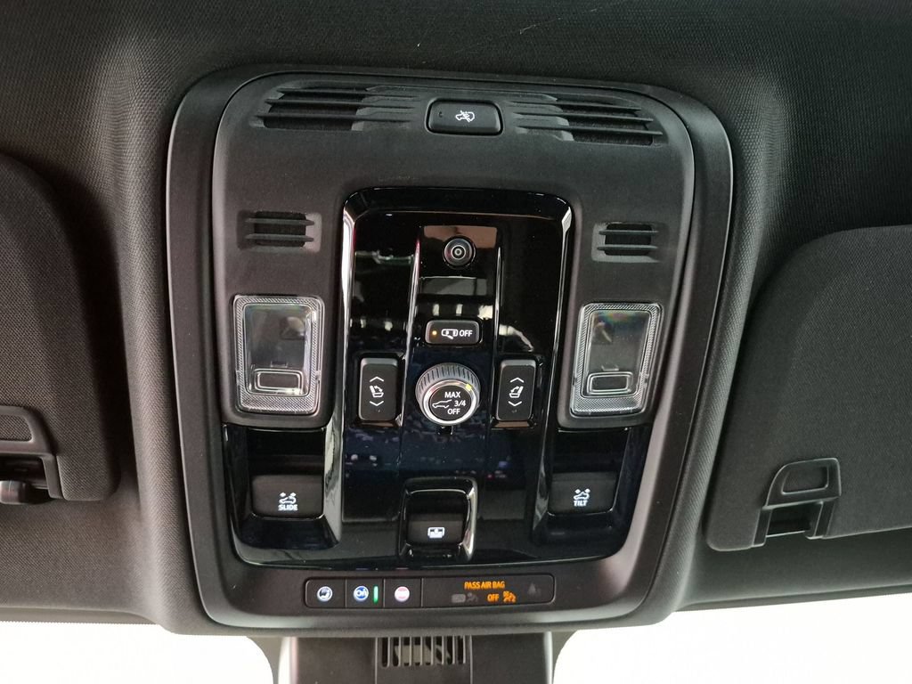 New 2026 GMC Yukon XL Denali w/ Advanced Technology Package AWD/4WD image 22